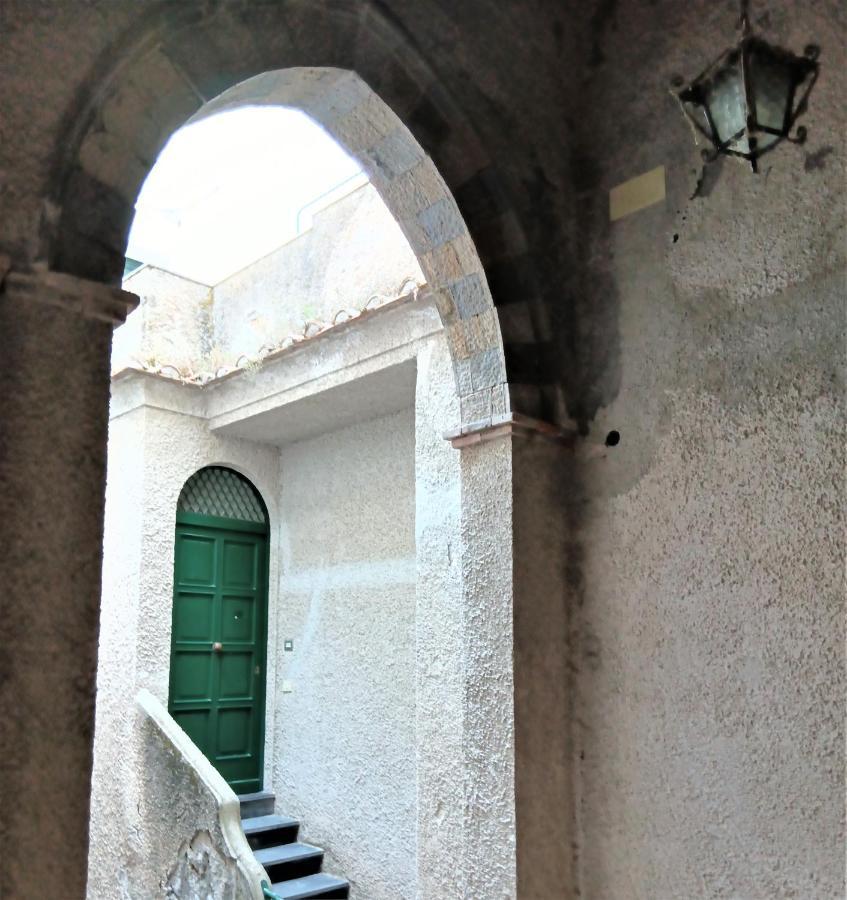The Bench House Amalfi Leilighet Eksteriør bilde